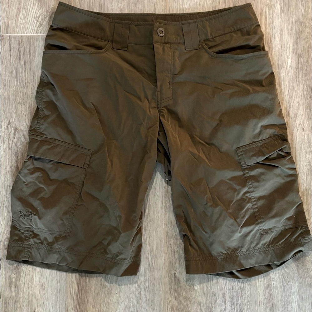 Arc'teryx Dark Green Cargo Shorts